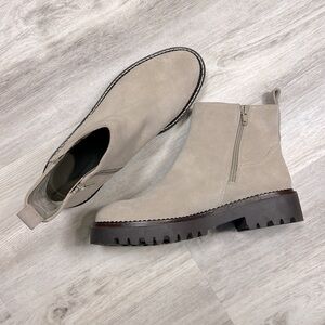 Nordstrom Miller 2 Water Resistant Suede Leather Chelsea Lug Boot / Beige-Taupe